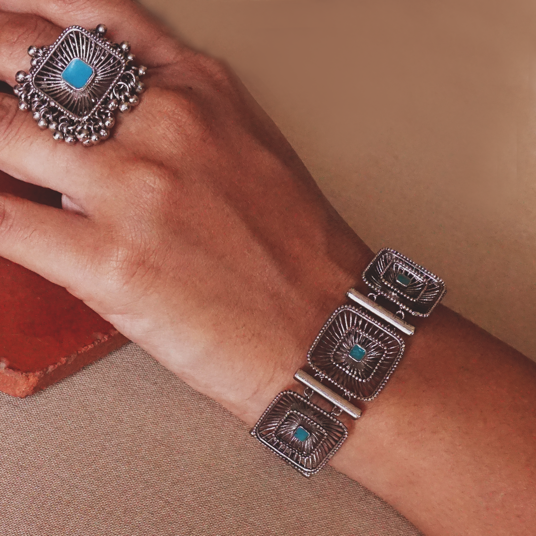 Anika Bracelet