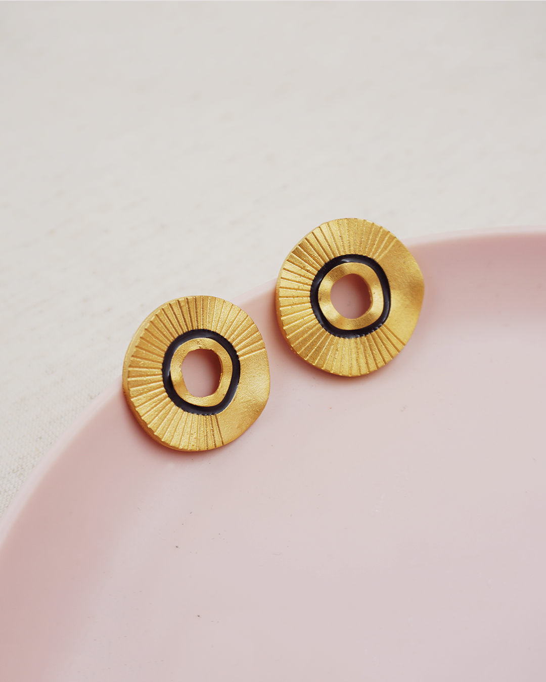 Circle Rayz Studs