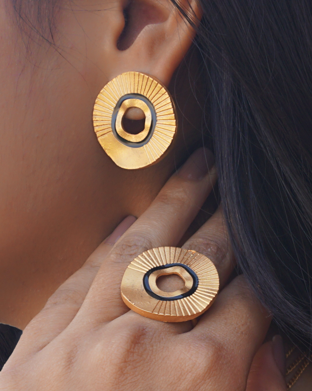 Circle Rayz Studs