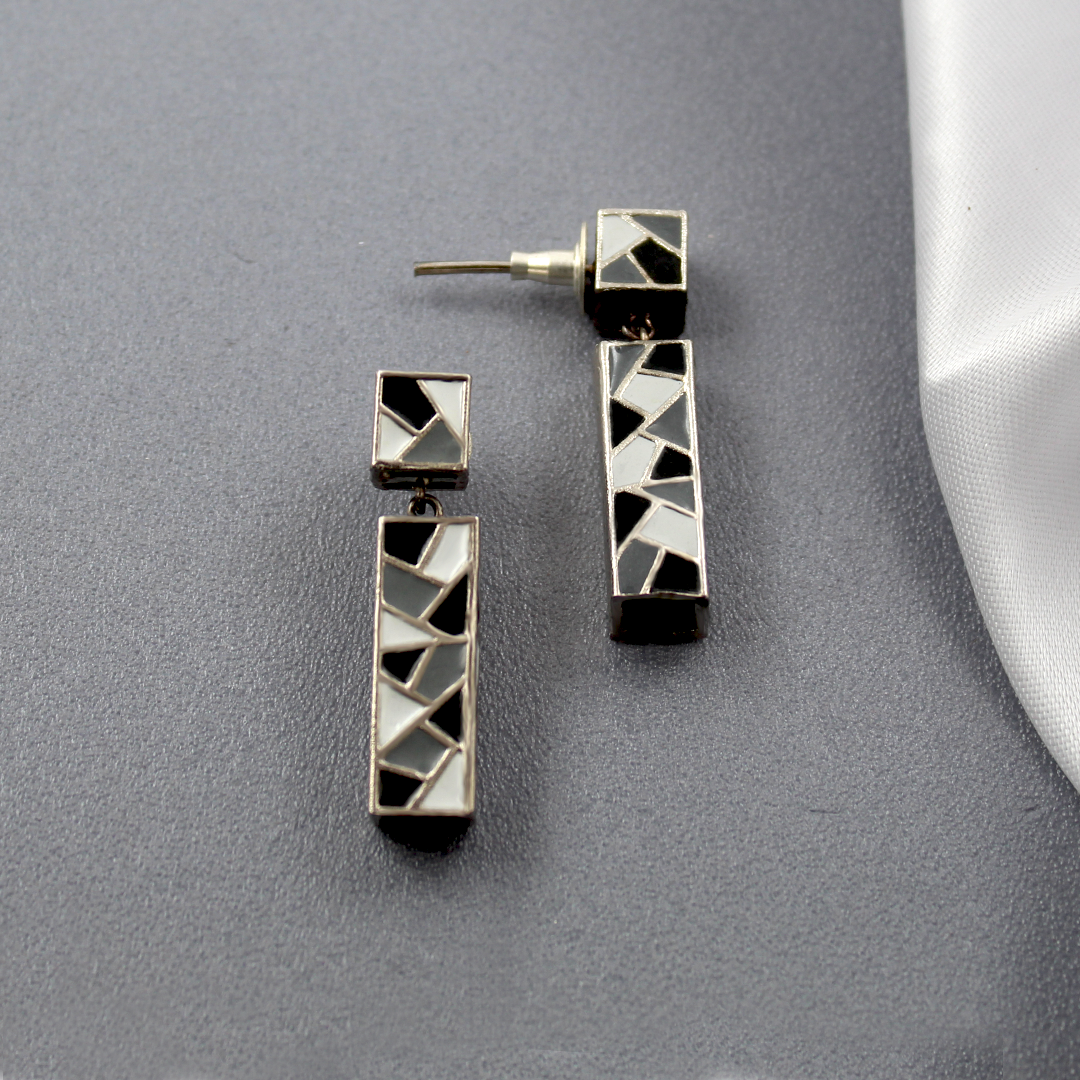 Marisol Earrings - Grey
