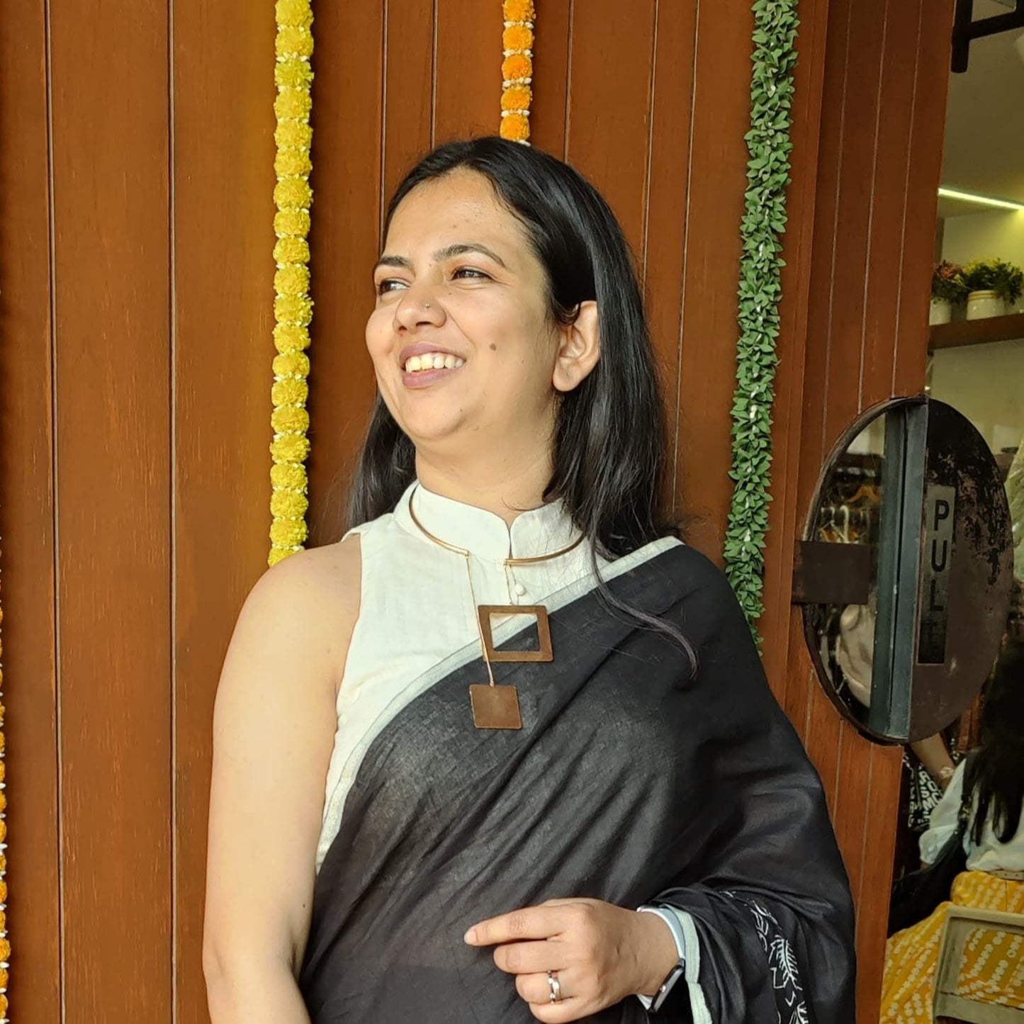 The Aikya Neckpiece - Square