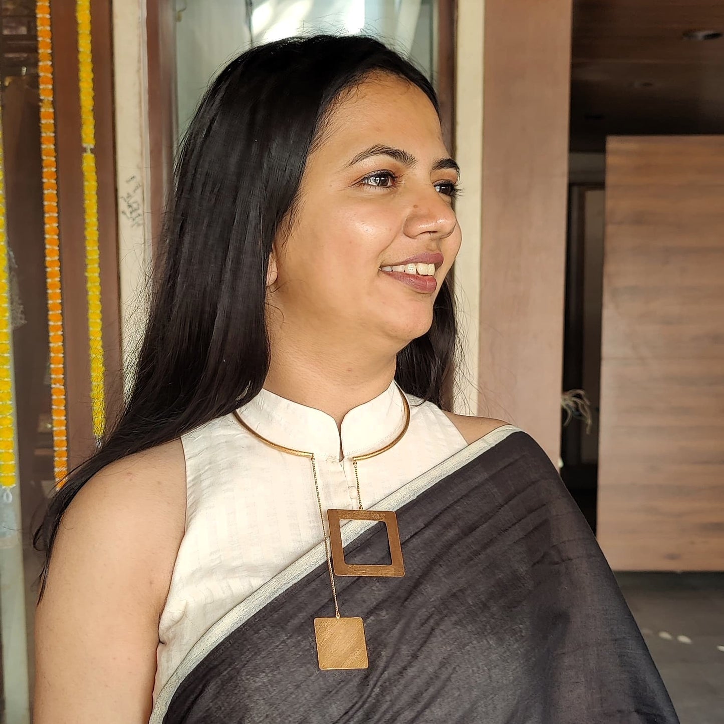 The Aikya Neckpiece - Square