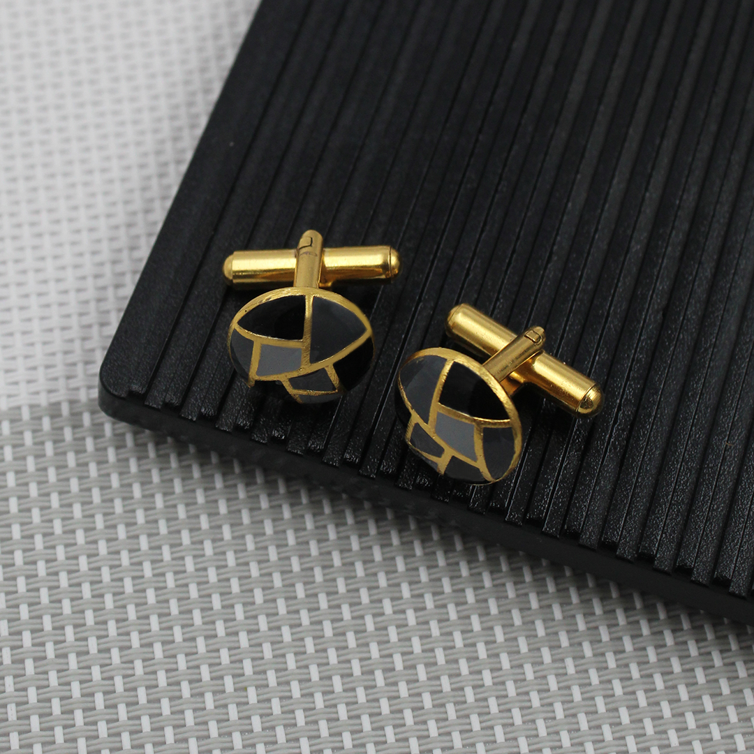 Sera Black Golden Cufflinks