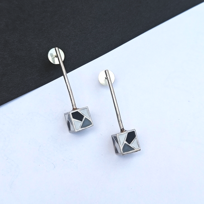 Cube Stick Earrings Grey