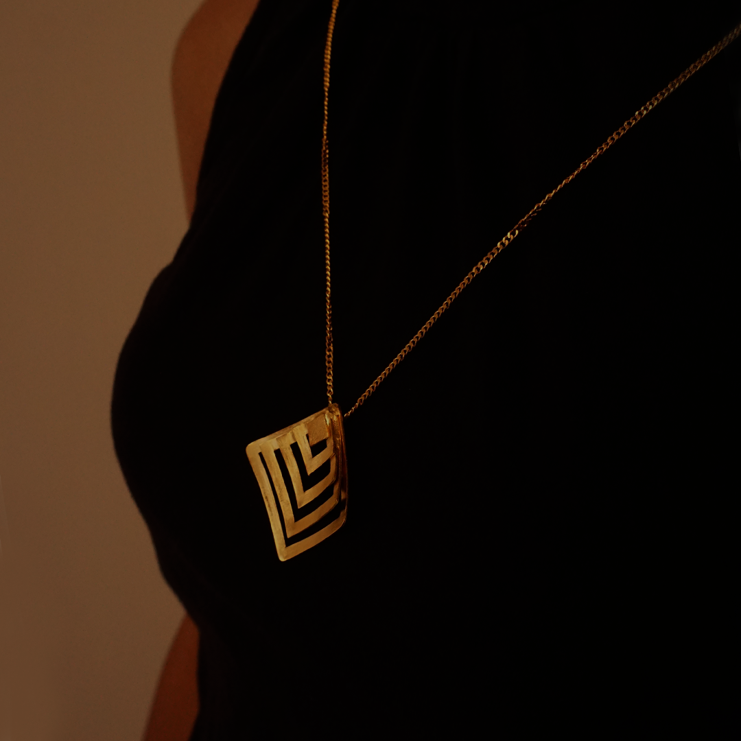 Maze Neckpiece