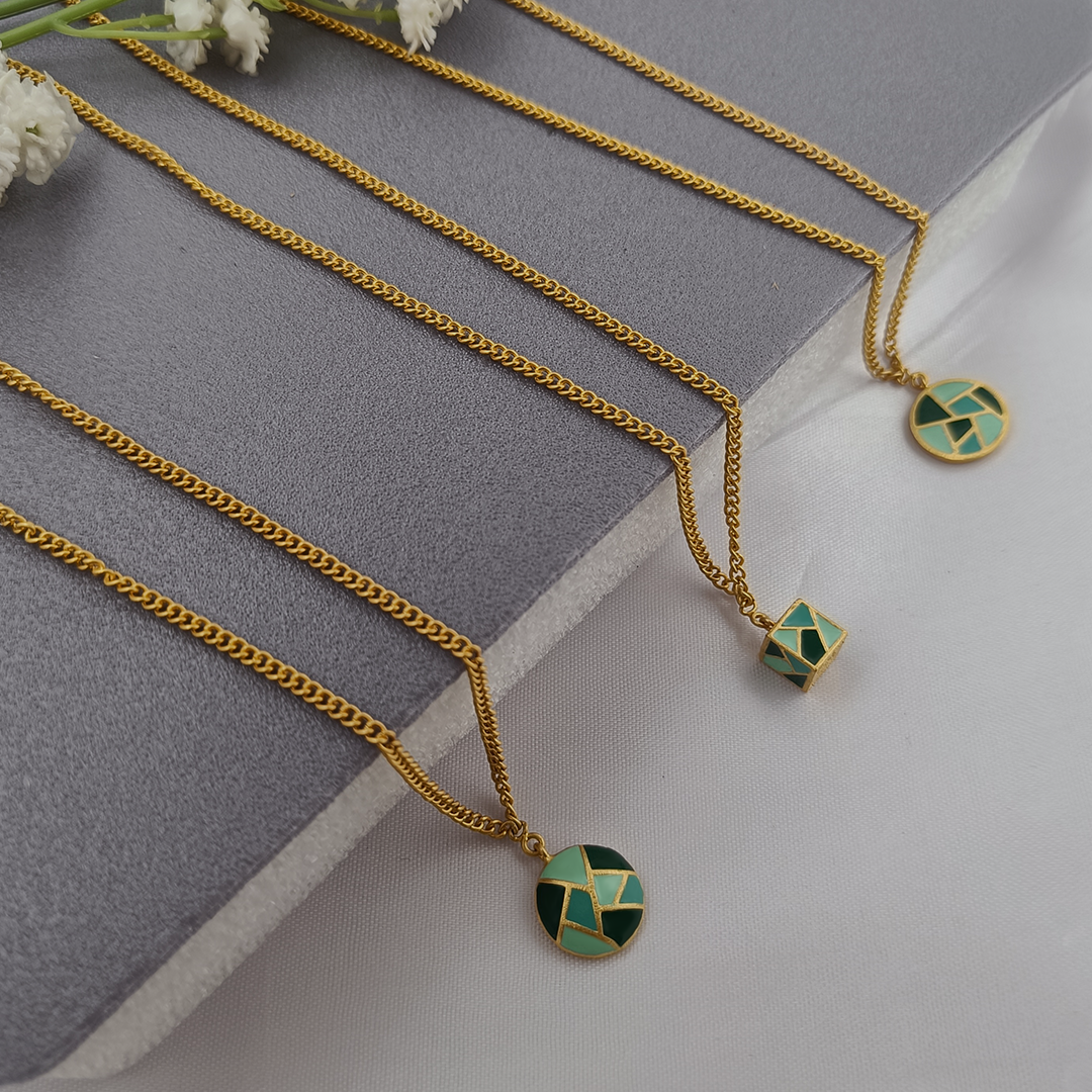 Sera Neckpiece Green