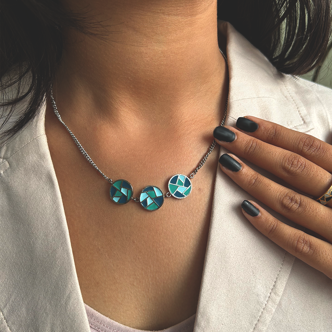 Treira Neckpiece - Blue Silver